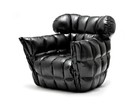 כורסא שחורה 